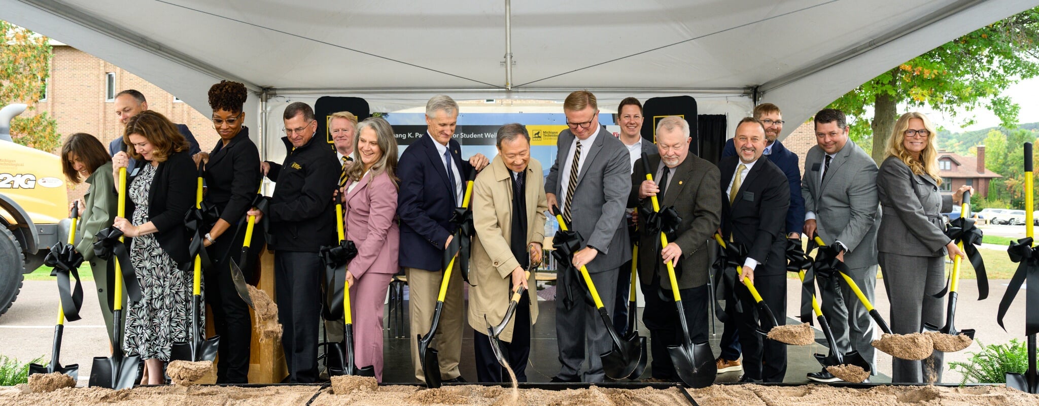 board members and Chang K. Park group photo at groundbreaking for wellness center