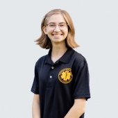 Portrait image of Chloe Looman a pre-medical student at Michigan tech