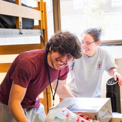 Move-In Days