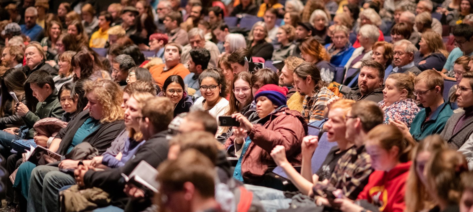 Audience in the Rozsa before a performance.