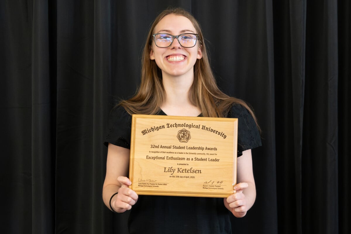 Photo of Lily Ketelsen