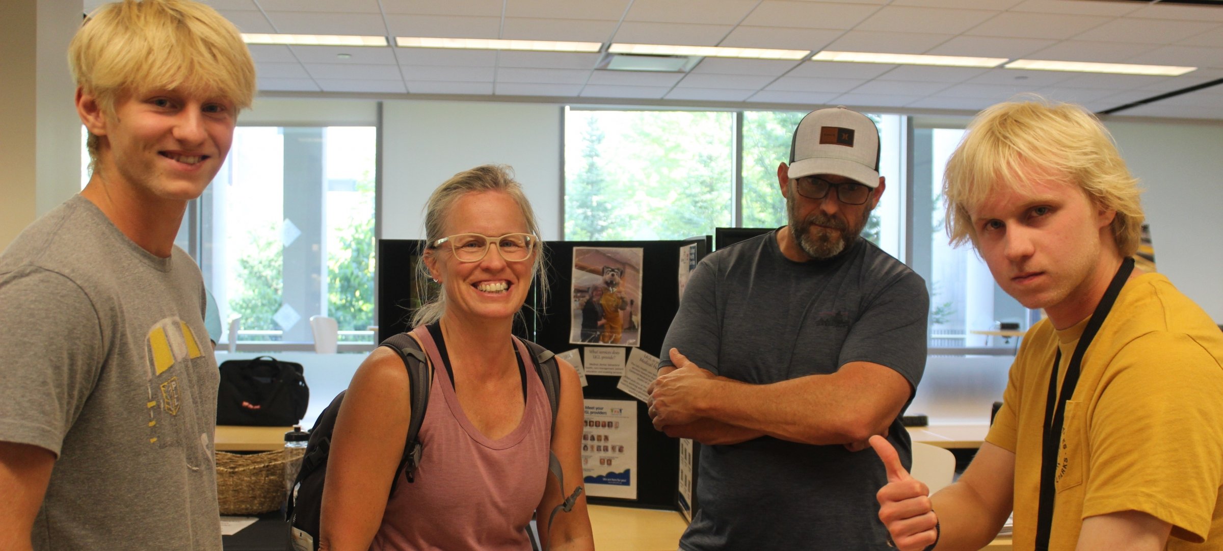 Student with parents at Orientation