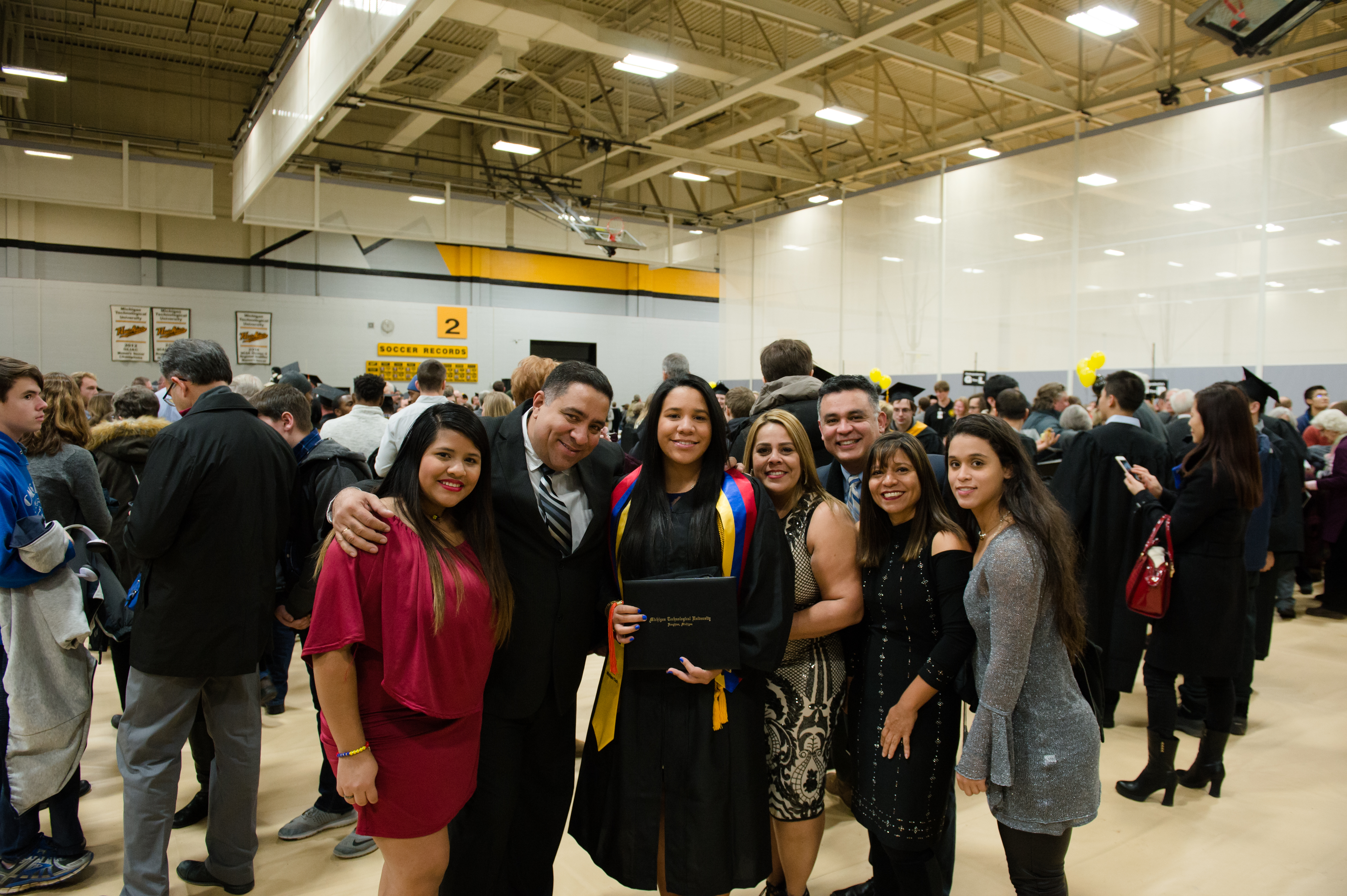 Mid-Year Commencement n 20171216125