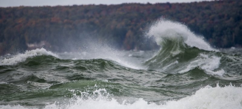 Large waves on a lake during a windy day