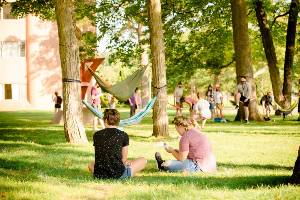 picture of students on lawn