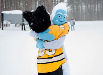 Blizzard hugging bigfoot